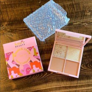 NEW! KNDR Beauty. Kinder Glow Highlighter Palette